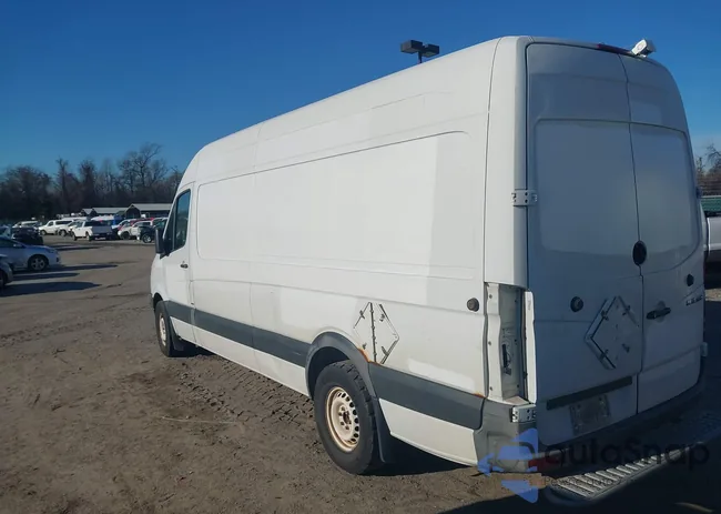 WD3PE8CB8B5603032: 44033177