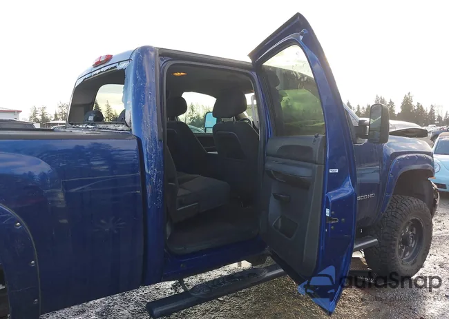 1GC1KXC8XDF229765: 44033182