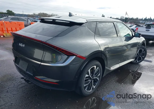 KNDC3DLC5R5190167: 44033185