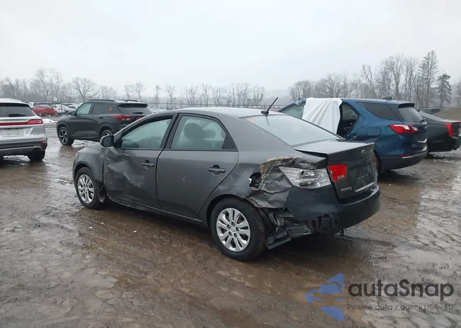 KNAFU4A21D5735811: 44032241