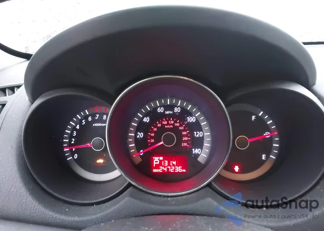 KNAFU4A21D5735811: 44032241