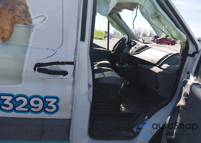 1FTYR2XM2GKA17894: 44032242