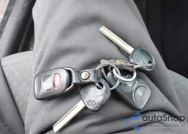 KMHCU5AE2DU105609: 44032274