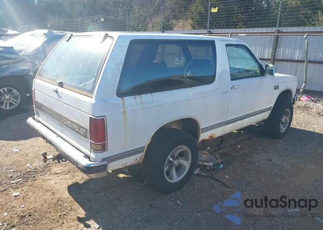 1G8CT18BXF8250205: 44032293