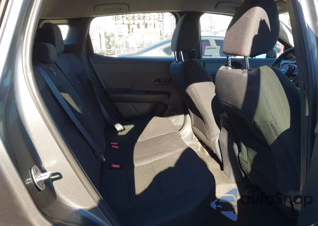 3N8AP6BA1SL395440: 44032383