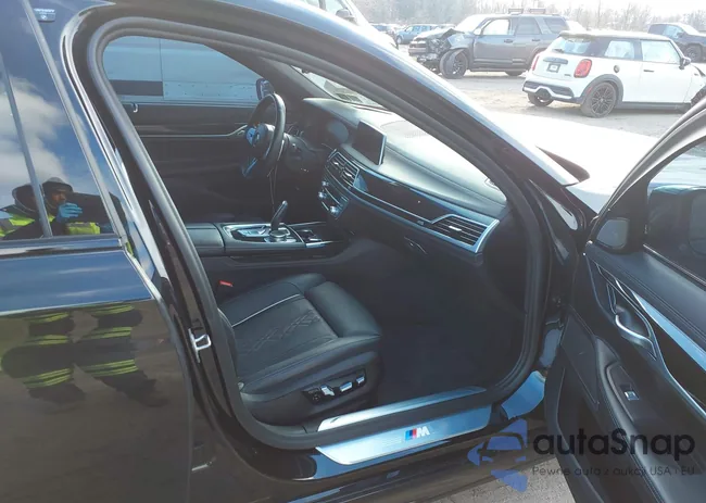 WBA7T2C04NCK08799: 44032537