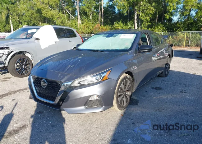 1N4BL4DV2NN319817: 44032555