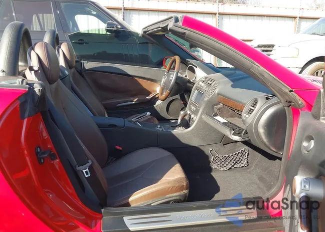 WDBWK54F07F157940: 44032627