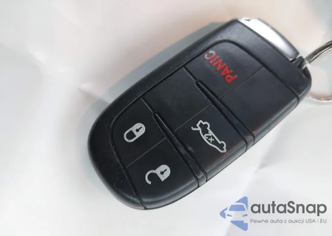 2C3CDZBT5HH611683: 44033688