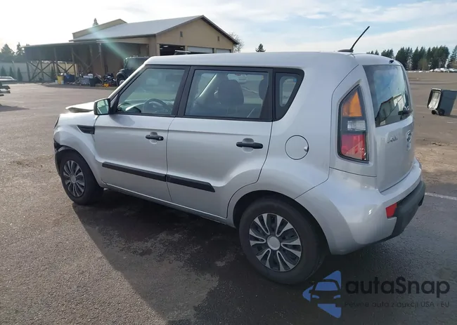 KNDJT2A1XB7721452: 44033756