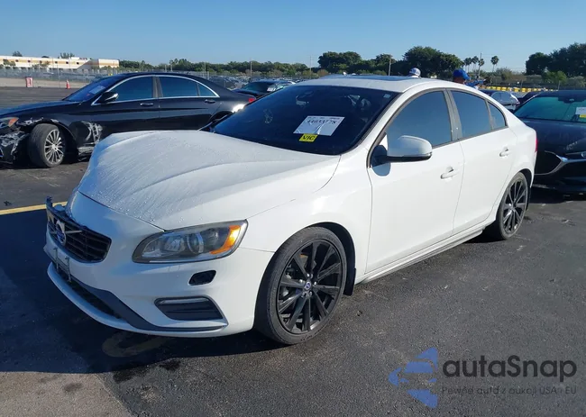 YV126MFL8H2425539: 44033778