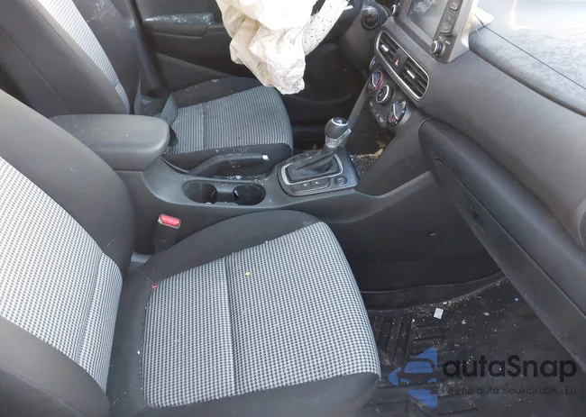 KM8K6CAA2MU672359: 44033809