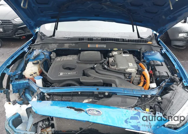 3FA6P0LU3LR106375: 44033818