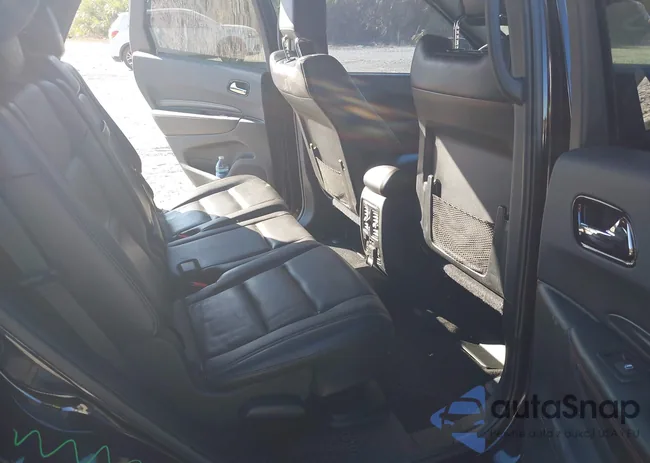 1C4RDJDG8PC677167: 44033858