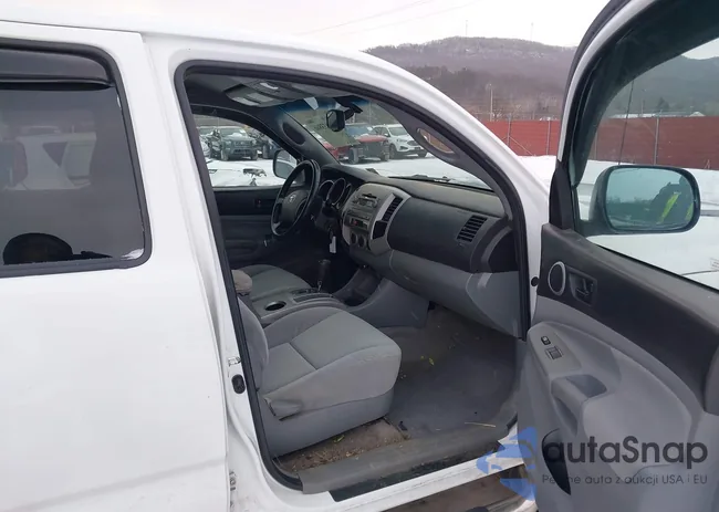 3TMLU4ENXAM052215: 44033866