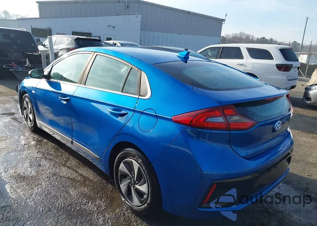 KMHC75LC8HU028771: 44033925