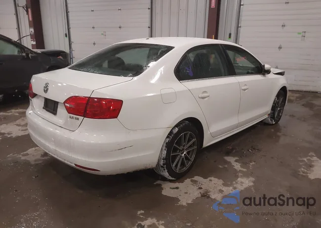 3VWDX7AJ1DM441021: 44033957