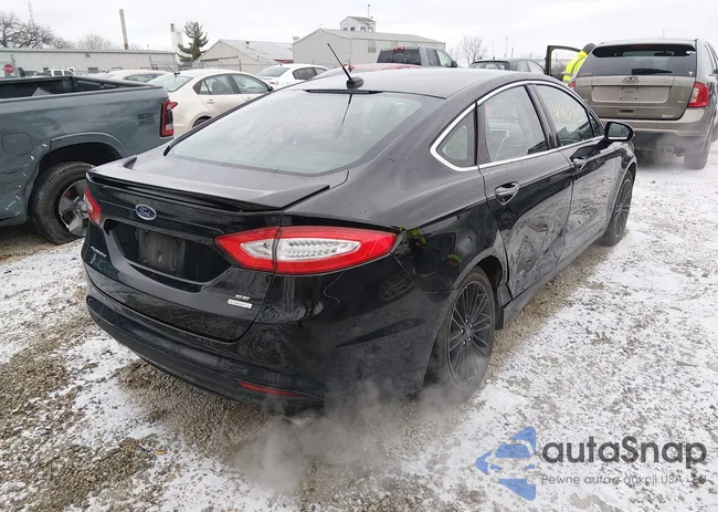 3FA6P0HD2GR112411: 44034108