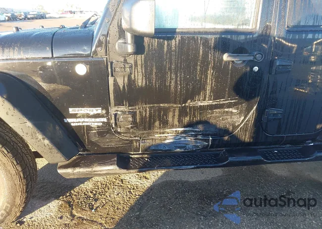 1C4BJWDG8EL140867: 44033244