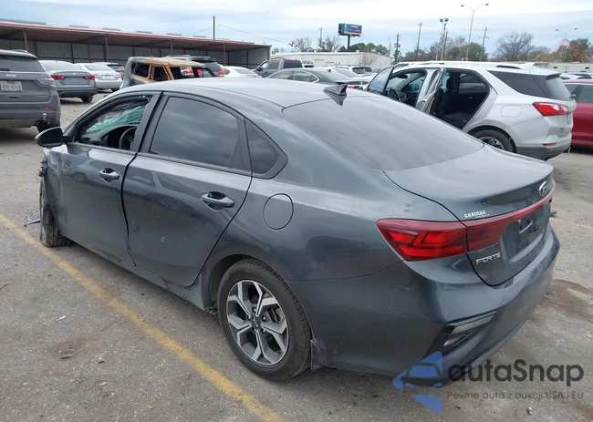 3KPF24AD5ME391429: 44033283