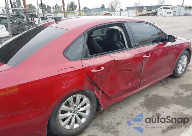 1VWAT7A31FC022008: 44033396