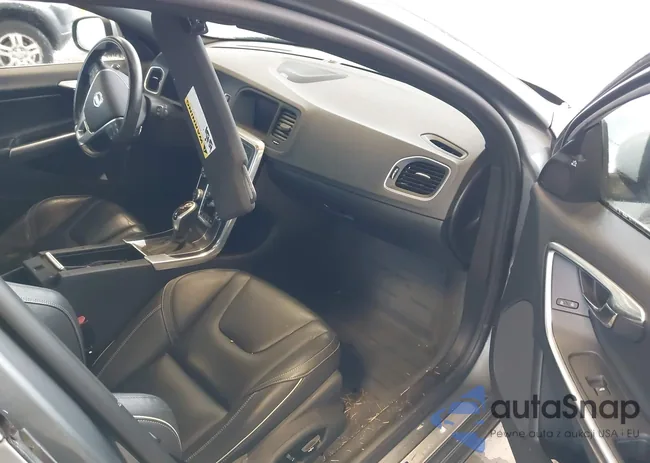 YV149MSS4H1343245: 44033433