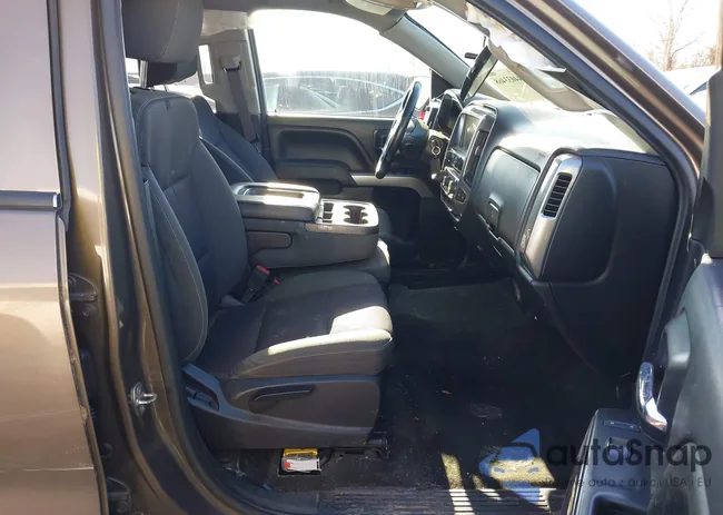 1GCVKREC0EZ300891: 44033468