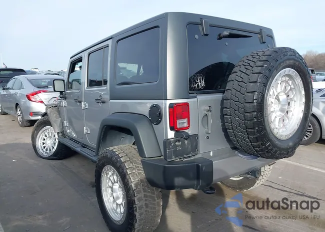 1C4BJWDGXGL326428: 44033581