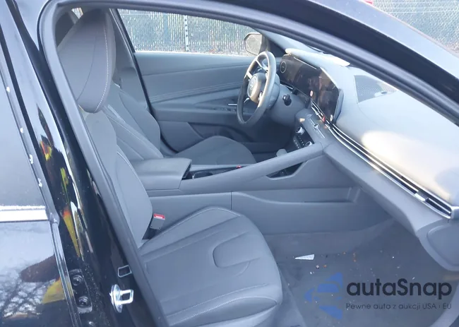 KMHLS4DG3SU882925: 44034660