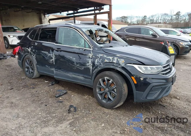 3VV2B7AXXNM090335: 44034666