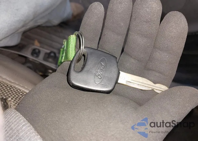 1FTRW07L91KE24188: 44034701