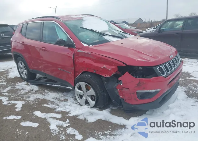 3C4NJDBB2JT456062: 44034780