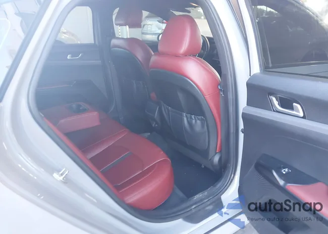 5XXG64J29RG256511: 44034827