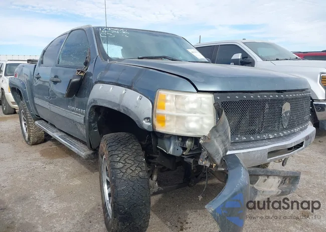 3GCPKSE37BG328232: 44034832