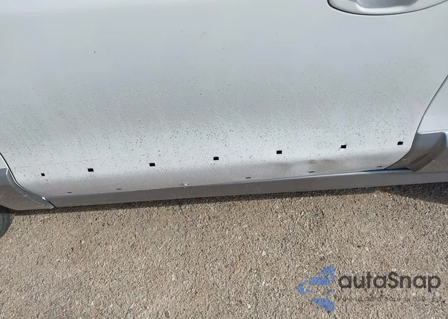 KM8SC13D05U006266: 44034856