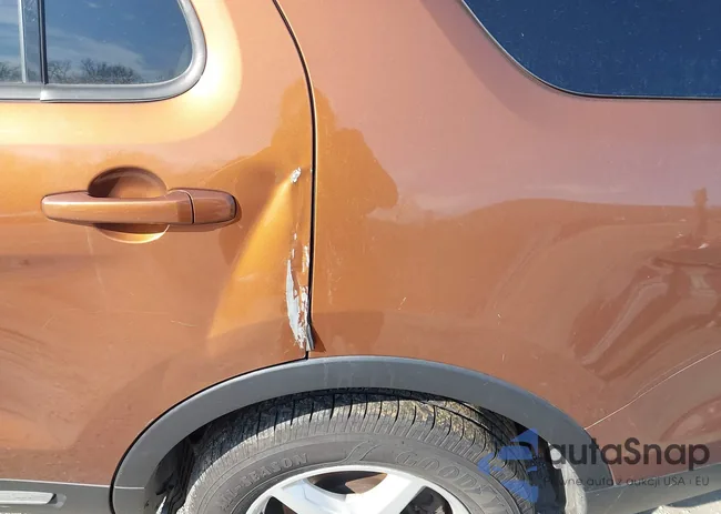 1FM5K8D82HGC37151: 44034995