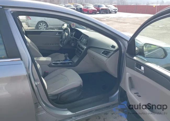 5NPE24AF4FH149212: 44035000