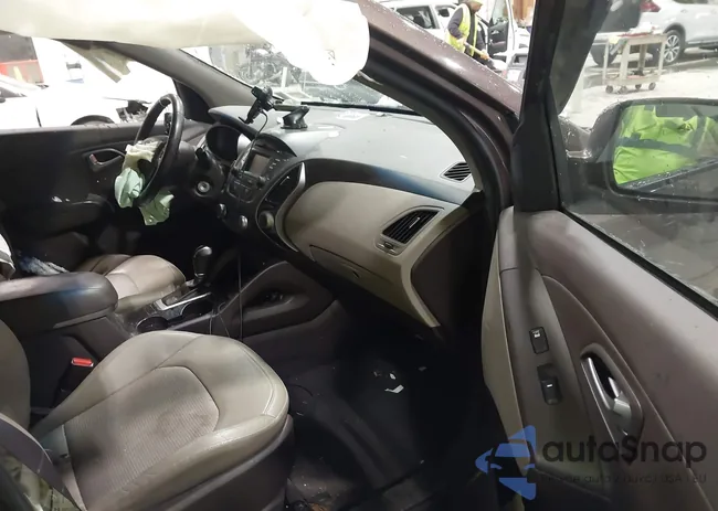 KM8JUCAG5FU029674: 44035075