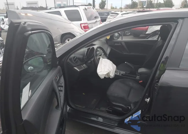 JM1BL1VP2D1836212: 44035159