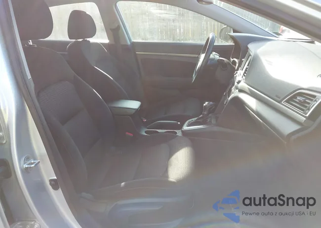 5NPD84LF3HH195690: 44035178