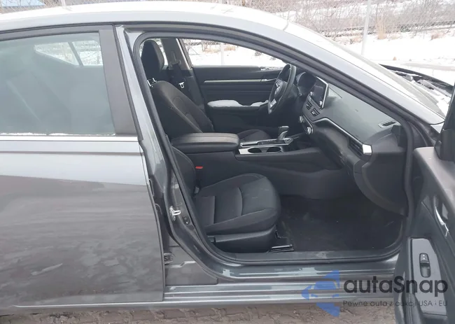 1N4BL4DV0MN329261: 44034236