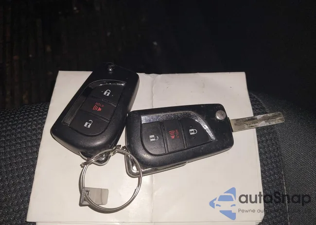 2T3F1RFV0KC050427: 44034348