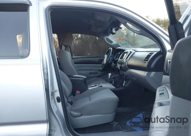 3TMLU4EN9DM123845: 44034592