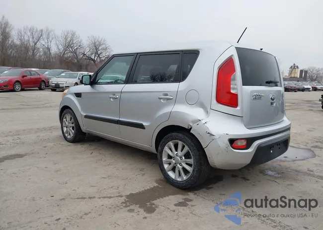 KNDJT2A63D7561011: 44034622