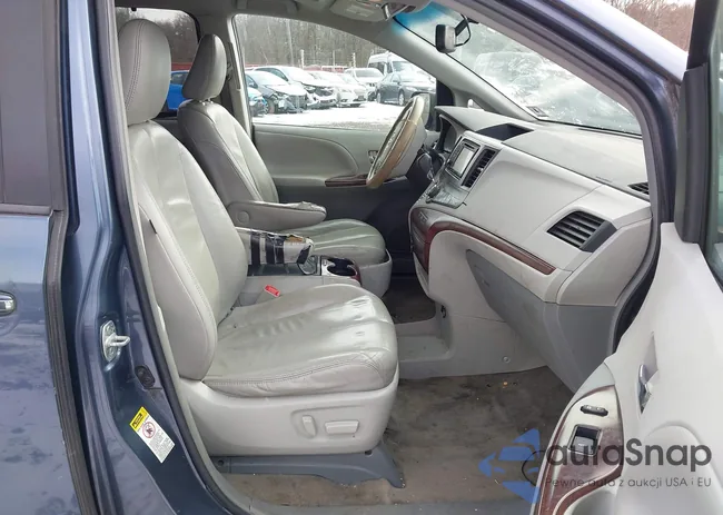 5TDYK3DC5DS328603: 44034629