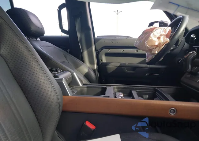 SALEX7EUXP2135841: 44035645