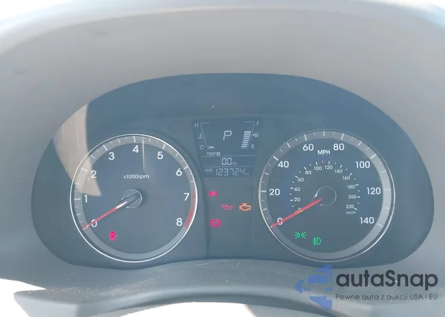 KMHCU4AE3CU121844: 44035698