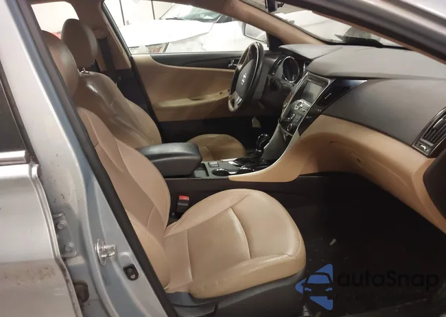 5NPEC4AC4BH135985: 44035838