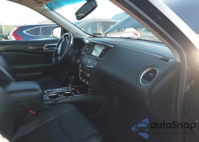 5N1AR2MM8EC701356: 44035877