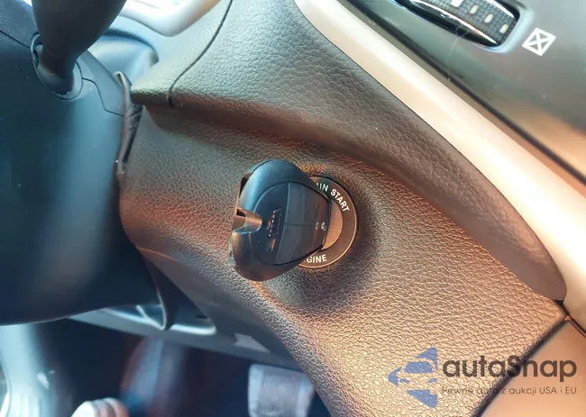 1C4PJLCB7JD558660: 44036157